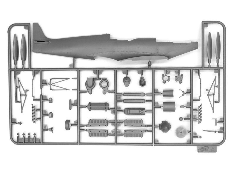 Збірна модель 1:48 винищувача Spitfire LF.IXE (Срср) ICM48066 фото