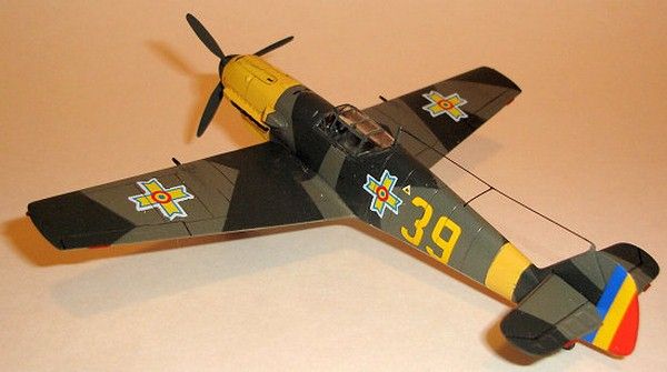 Bf 109E-3 - 1:72 HB80253 фото