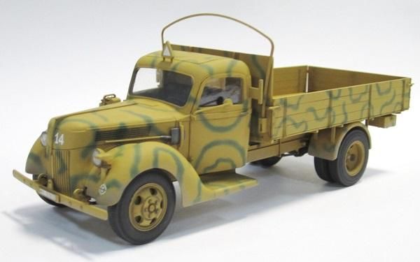 Сборная модель 1:35 грузового автомобиля V3000S (1941 г.) ICM35411 фото