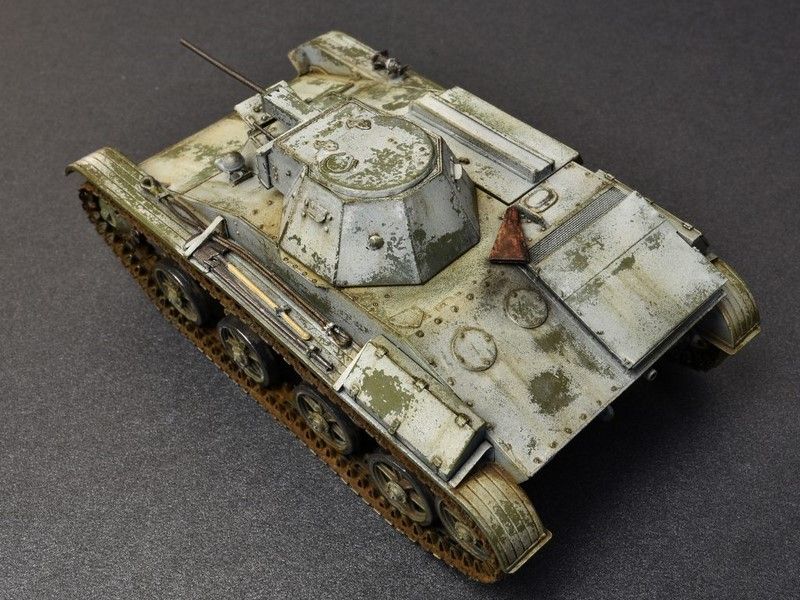 Сборная масштабная модель 1:35 танка Т-60 (ранний) MA35224 фото