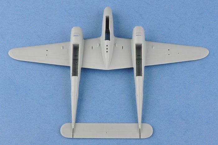 Збірна модель 1:48 винищувача P-38L-5-LO 'Lightning' HB85805 фото