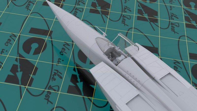 Сборная модель 1:48 разведчика-бомбардировщика МиГ-25РБФ ICM48904 фото