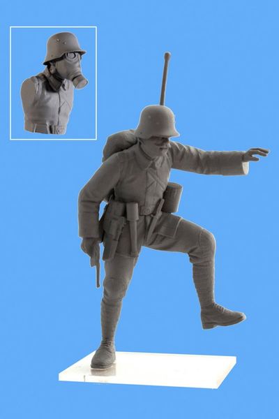 Набор 1:35 фигурок Немецкая пехота в противогазах ICM35695 фото