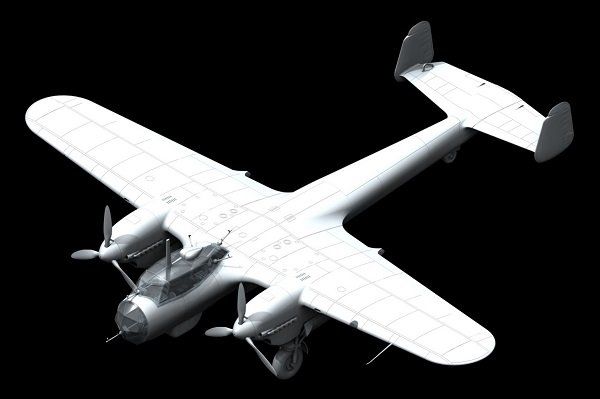 Сборная модель 1:48 самолета-разведчика Do 215B-4 ICM48241 фото