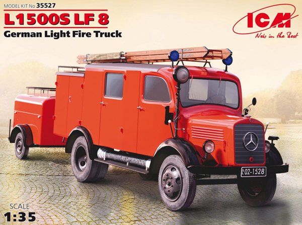 Збірна модель 1:35 пожежного автомобіля Mercedes-Benz L1500S LF 8 ICM35527 фото