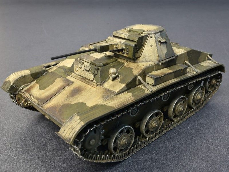 Збірна модель 1:35 танка Т-60 MA35219 фото