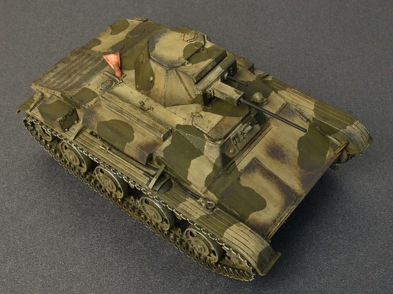 Збірна модель 1:35 танка Т-60 MA35219 фото