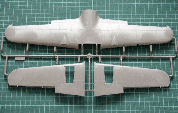 Сборная модель 1:48 бомбардировщика Do 17Z-2 ICM48244 фото
