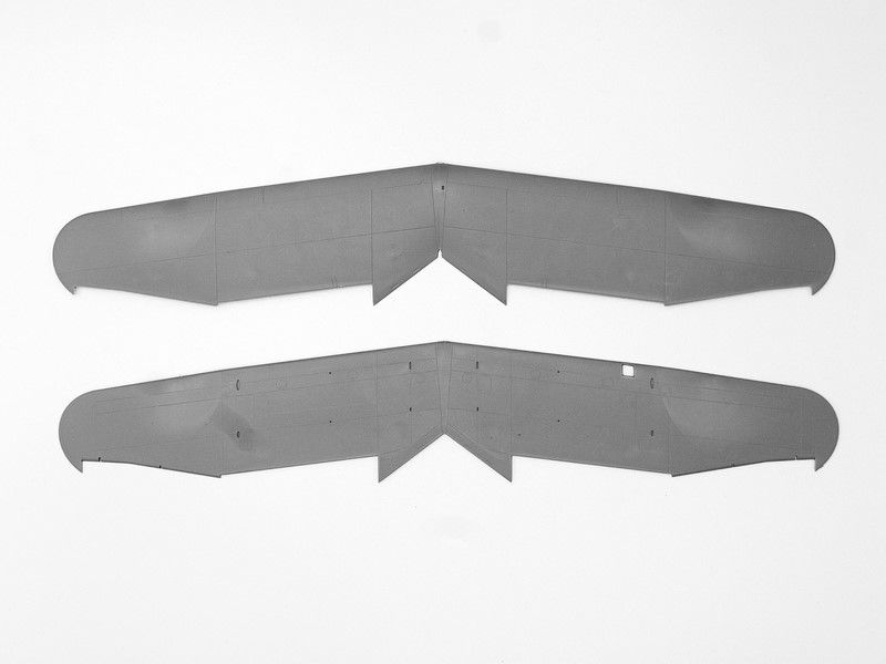 Збірна модель 1:48 літаків Аеродром Люфтваффе ICMDS4801 фото