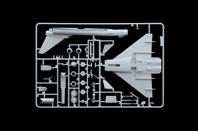 Збірна модель Italeri eF-2000 Typhoon - 1:72 масштабна з пластику, гелікоптери та вертольоти ITL1457 фото