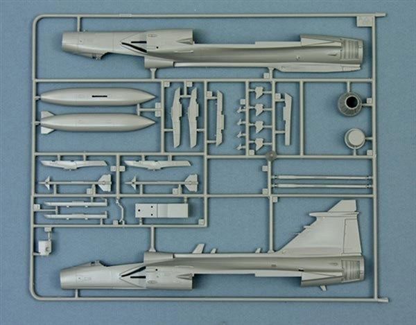 Збірна модель Italeri jAS-39A Gripen - 1:48 масштабна з пластику, гелікоптери та вертольоти ITL2638 фото