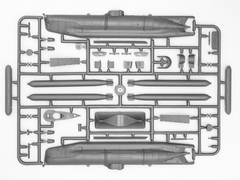 Сборная масштабная модель 1:72 подводной лодки U-boat Type XXVIIB 'Seehund' (поздняя) ICMS007 фото
