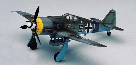 Збірна модель 1:72 винищувача Fw-190A-6/8 AC12480 фото