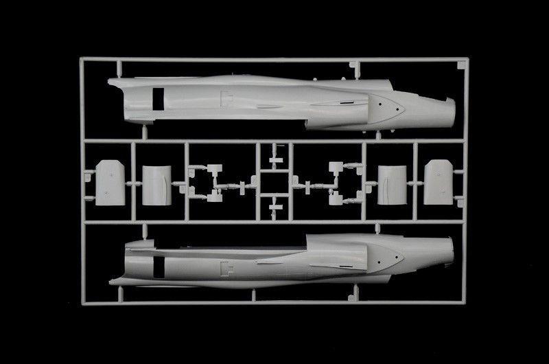 Збірна модель Italeri sAAB JA-37/AJ-37 Viggen - 1:48 масштабна з пластику, гелікоптери та вертольоти ITL2785 фото