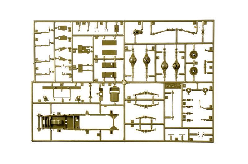 Збірна модель автомобіля Chevrolet 15 CWT 1/35, Italeri 0233, військові автомобілі ITL0233 фото