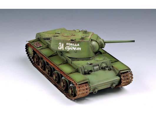 Сборная модель Trumpeter кВ-1 (легкая литая башня, 1942 г.) - 1:35 масштабная из пластика, танки и САУ TRU00360 фото