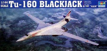 Сборная модель Trumpeter ту-160 - 1:144 из пластика, геликоптеры и вертолеты TRU03906 фото