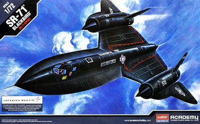 Сборная модель 1:72 самолета SR-71 Blackbird AC12448 фото