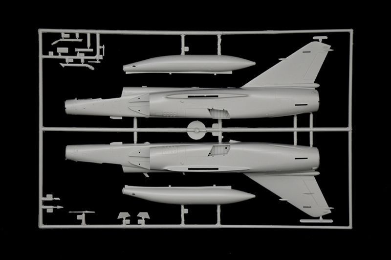 Сборная модель 1:48 истребителя Mirage F1 C/CR Italeri, самолёты и вертолеты ITL2839 фото