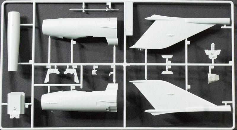 Сборная масштабная модель 1:48 истребителя МиГ-21МФ AC12311 фото