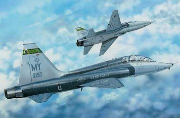 Збірна модель 1:48 літака T-38C Talon II Trumpeter, гелікоптери та вертольоти TRU02876 фото