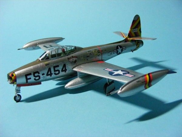 F-84G Thunderjet - 1:72 HB80247 фото