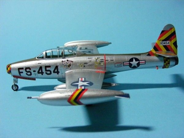 F-84G Thunderjet - 1:72 HB80247 фото