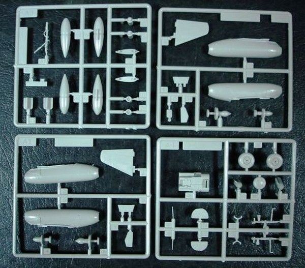 Me-262A-1a - 1:72 HB80249 фото