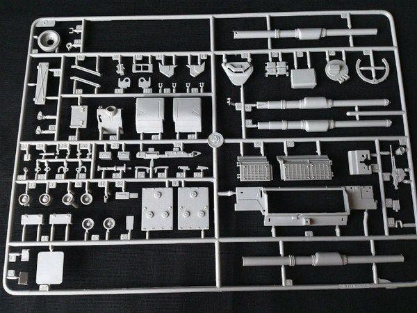 M1A1/A2 Abrams - 1:35 TRU01535 фото