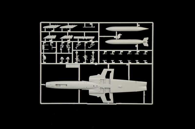 Збірна модель літака F-5E Tiger II 1/48, Italeri 2827, гелікоптери та вертольоти ITL2827 фото