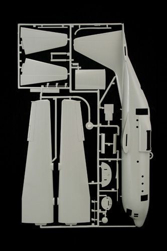 Збірна модель літака 1:72 C-130 Hercules E/H, Italeri 015 ITL0015 фото