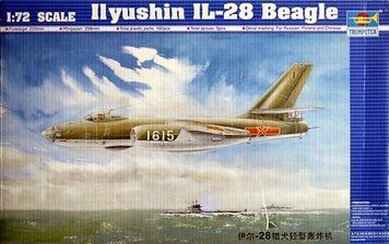 Сборная модель Trumpeter ил-28 - 1:72 масштабная из пластика, геликоптеры и вертолеты TRU01604 фото